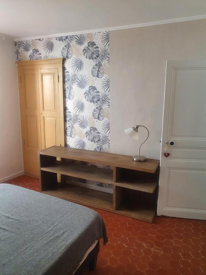 Moulinet  Baieta Chambre Rouge מראה חיצוני תמונה